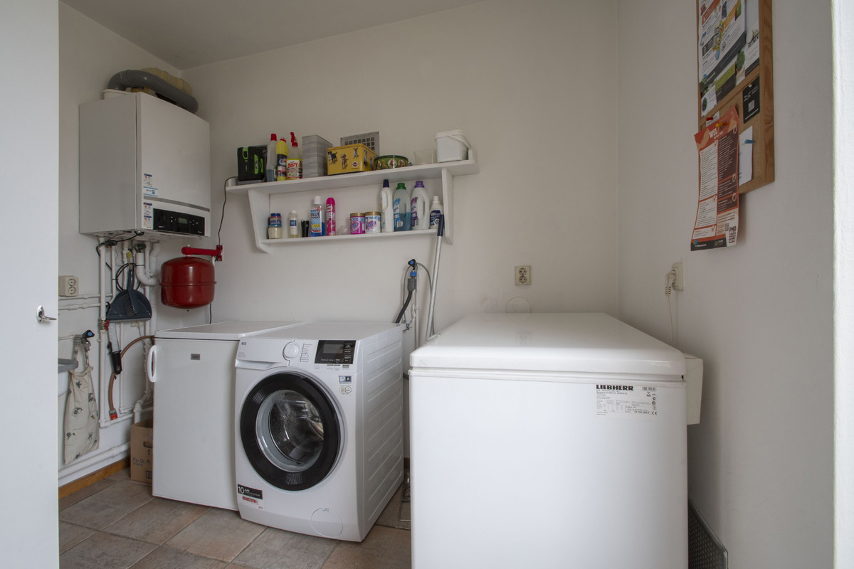 Twee-onder-één-kap te koop: Holstraat 8B, Buggenum
