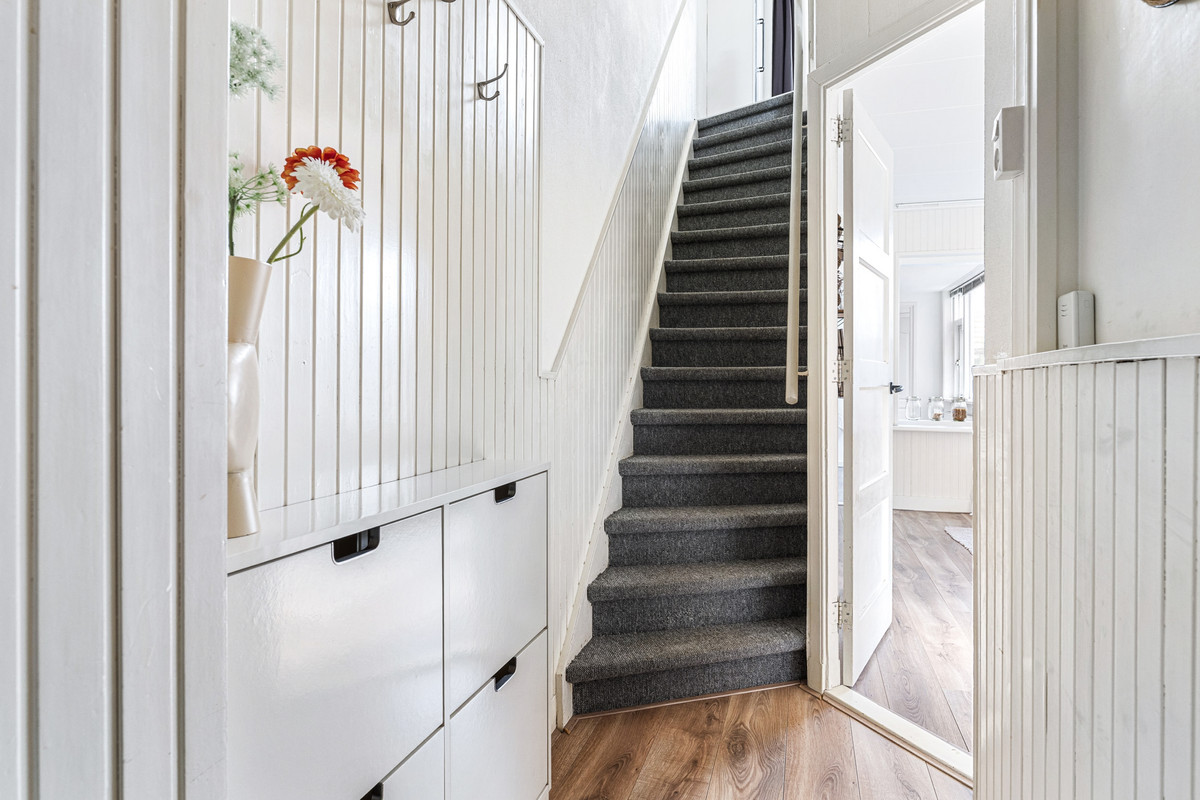 Tussenwoning te koop: D'hondecoeterstraat 24, Leeuwarden