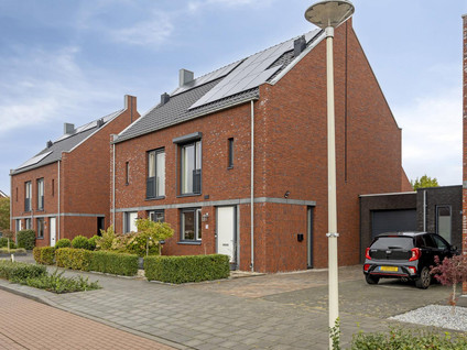 Koninginnepage 25