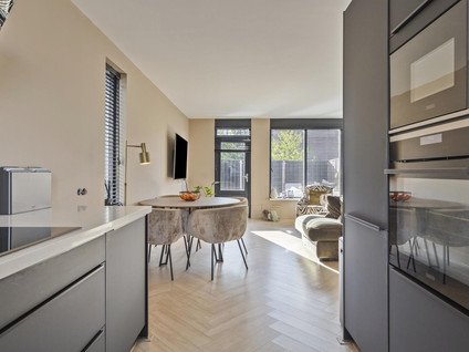 Glazenierstraat 1