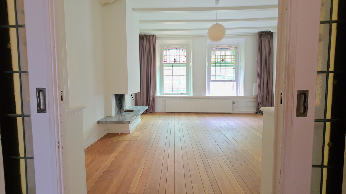 Tussenwoning te koop: Bergweg 303B, Rotterdam