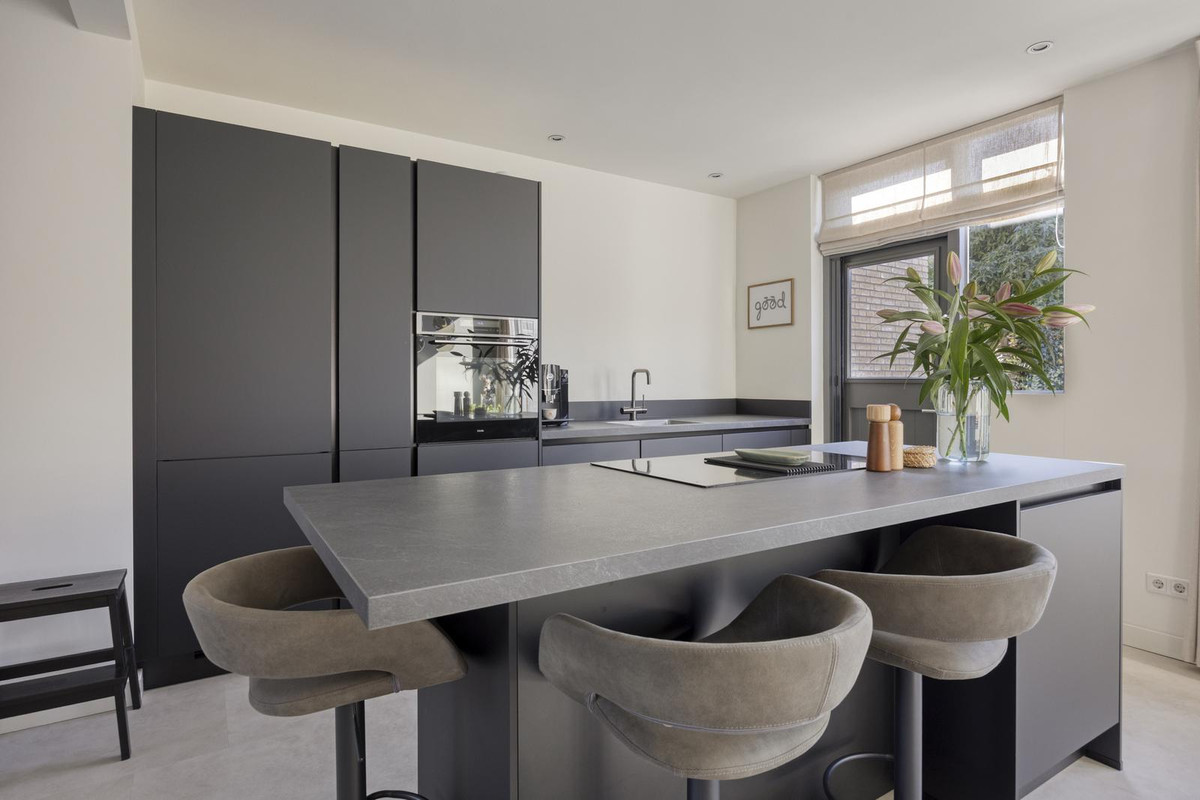 Tussenwoning te koop: Weegbree 20, Krimpen Aan Den Ijssel