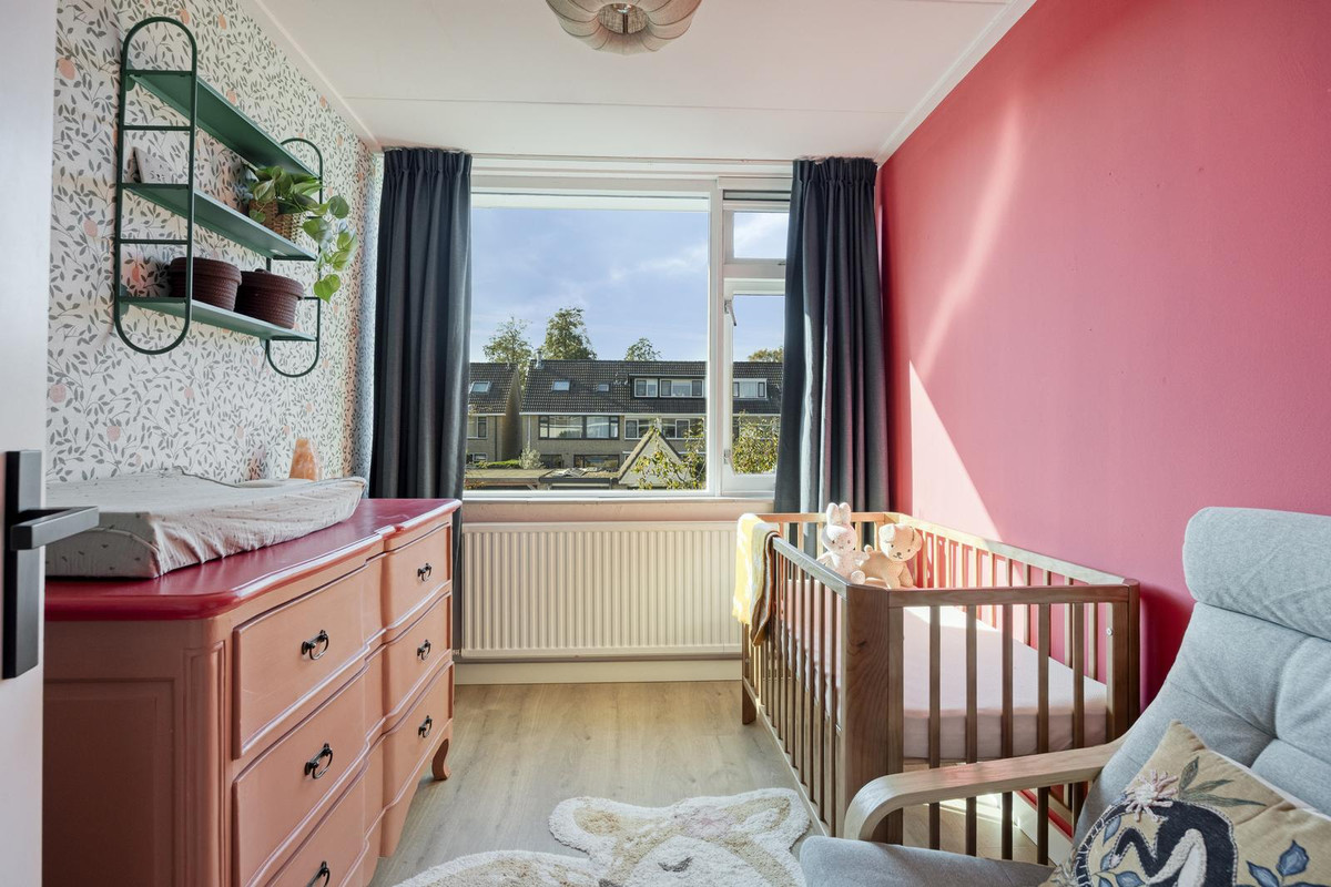 Tussenwoning te koop: Weegbree 20, Krimpen Aan Den Ijssel