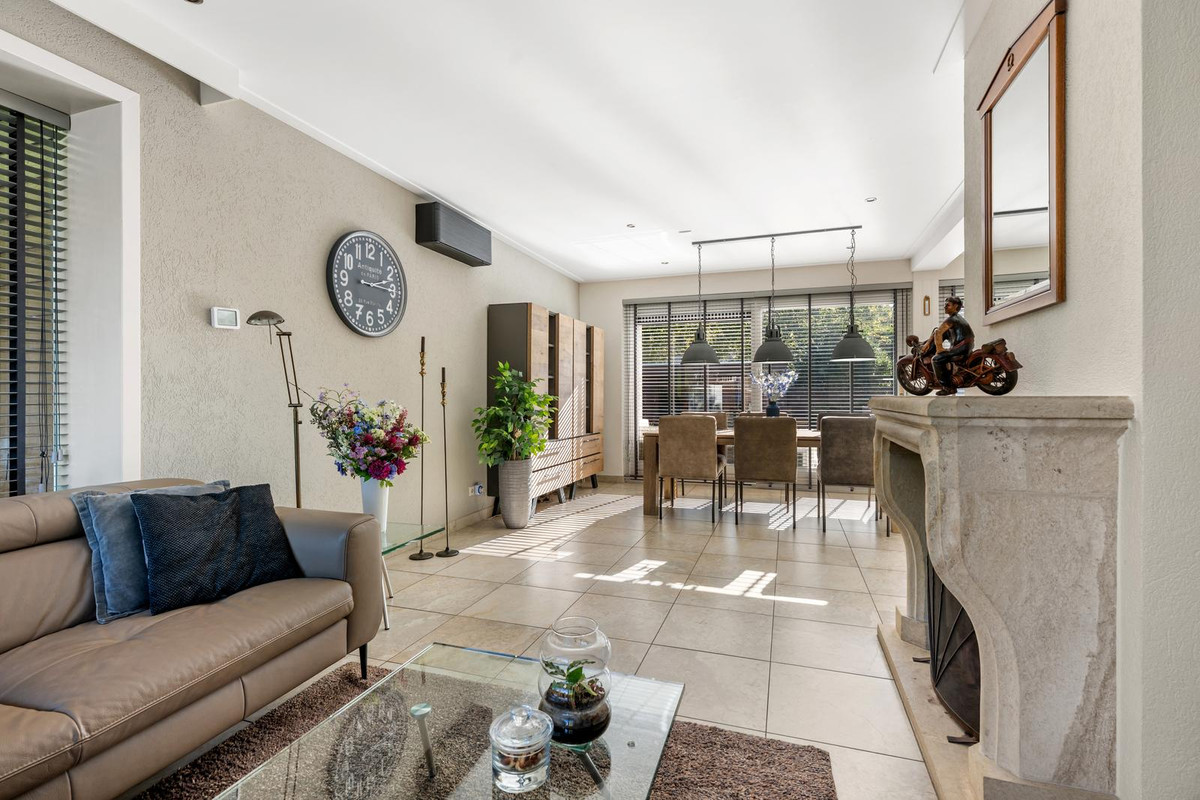 Vrijstaande woning te koop: Bloemenstraat 3, Ridderkerk