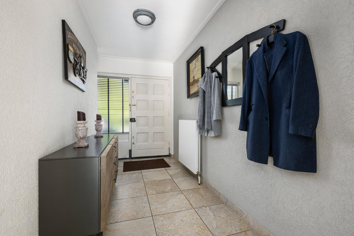 Vrijstaande woning te koop: Bloemenstraat 3, Ridderkerk