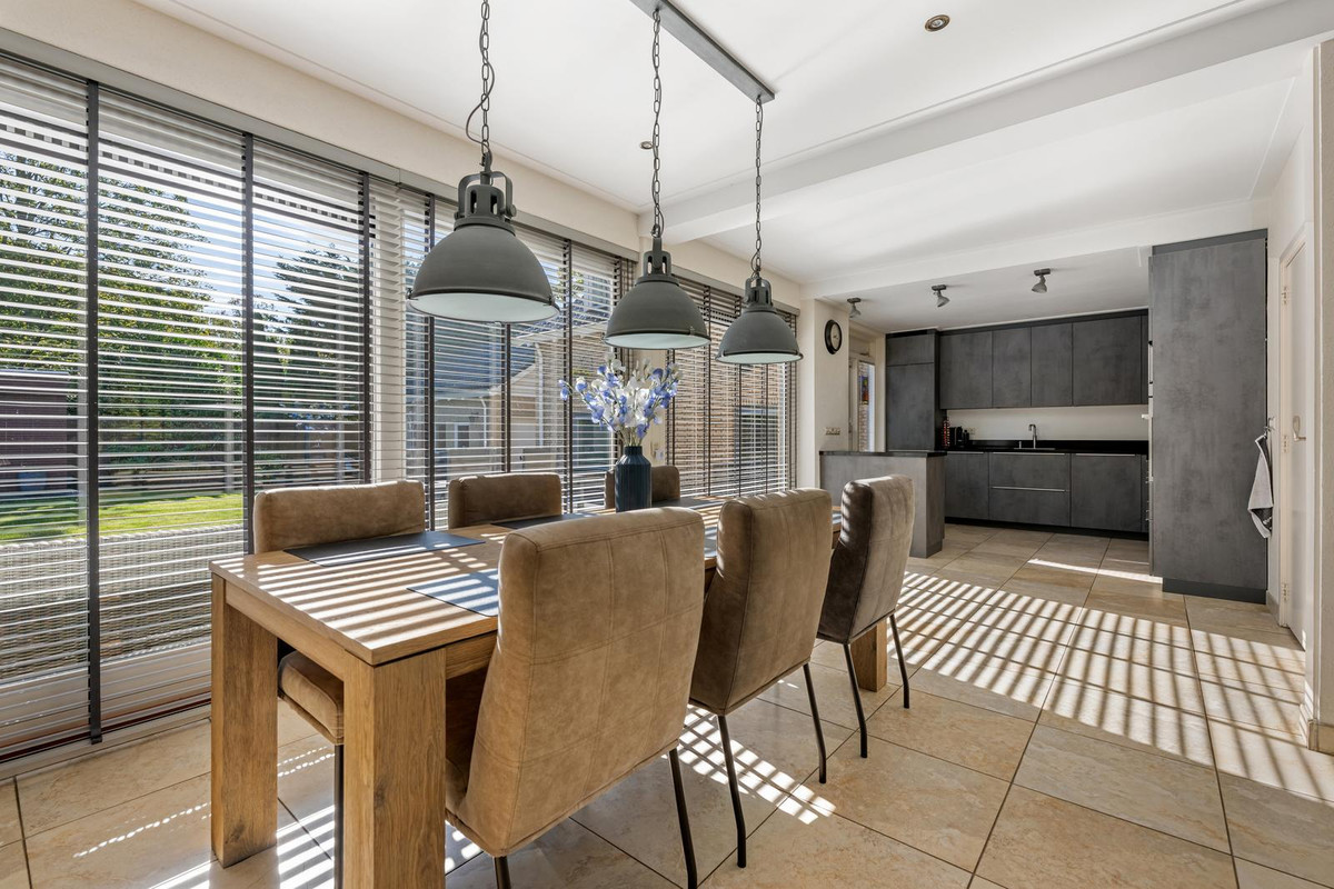 Vrijstaande woning te koop: Bloemenstraat 3, Ridderkerk