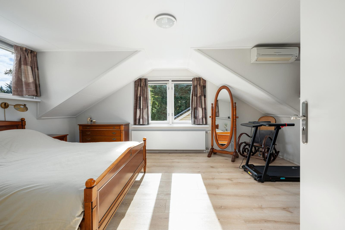 Vrijstaande woning te koop: Bloemenstraat 3, Ridderkerk