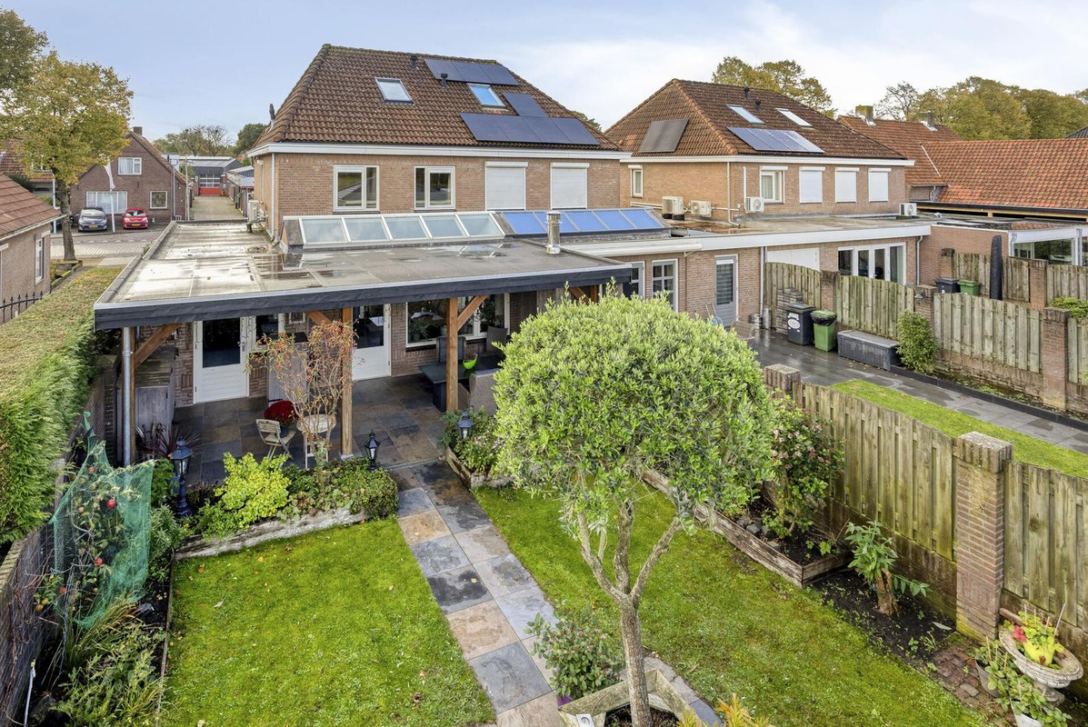 Hoekwoning te koop: Nieuwkuijksestraat 6, Nieuwkuijk