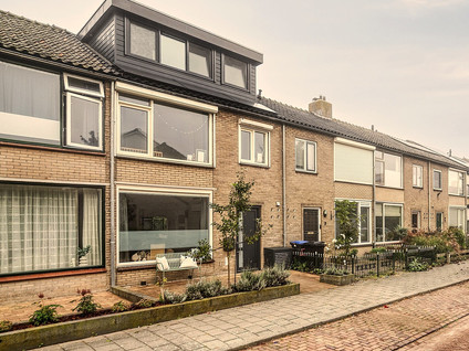 Prins Bernhardstraat 5