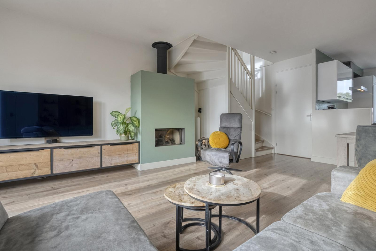 Tussenwoning te koop: Waterfront 37, Dronten