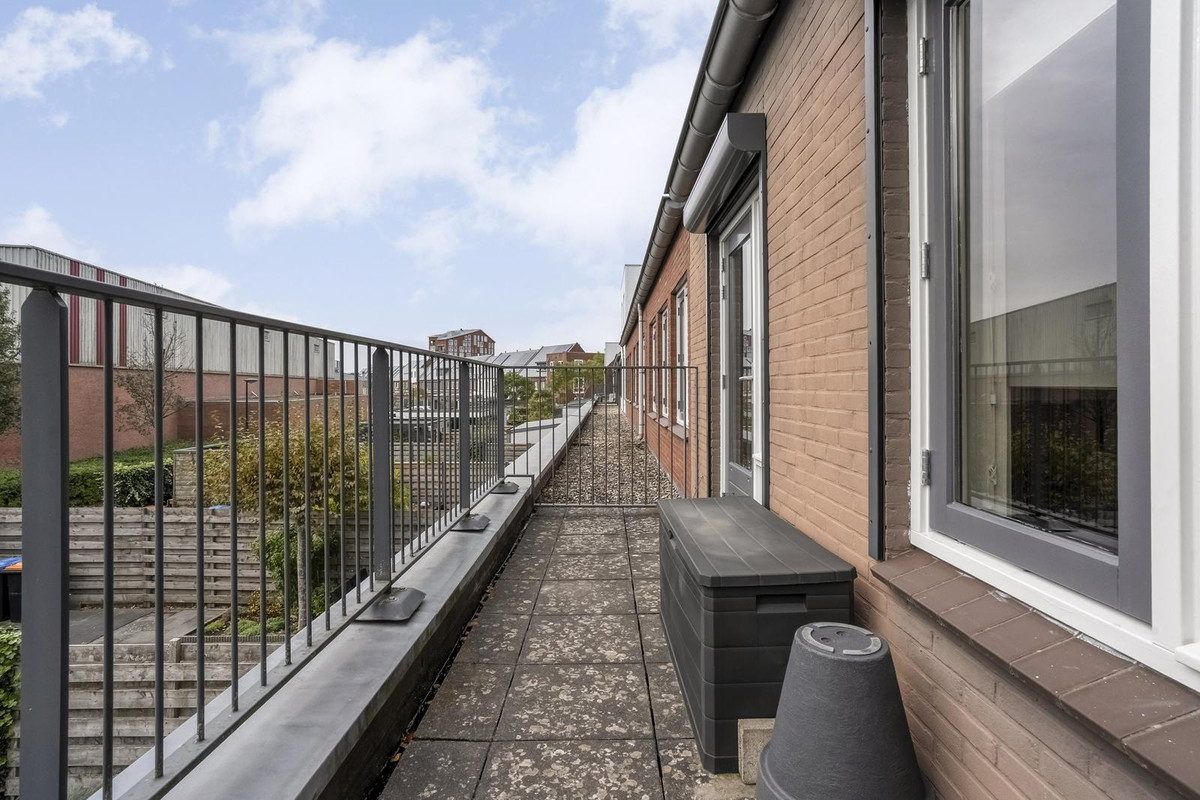 Tussenwoning te koop: Waterfront 37, Dronten