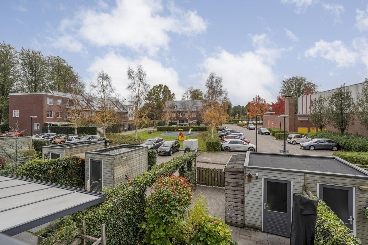 Tussenwoning te koop: Waterfront 37, Dronten
