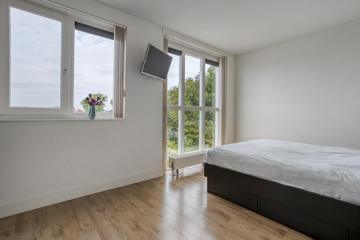 Tussenwoning te koop: Waterfront 37, Dronten