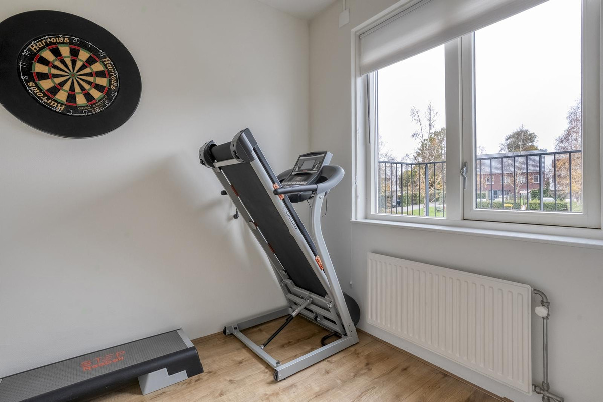 Tussenwoning te koop: Waterfront 37, Dronten