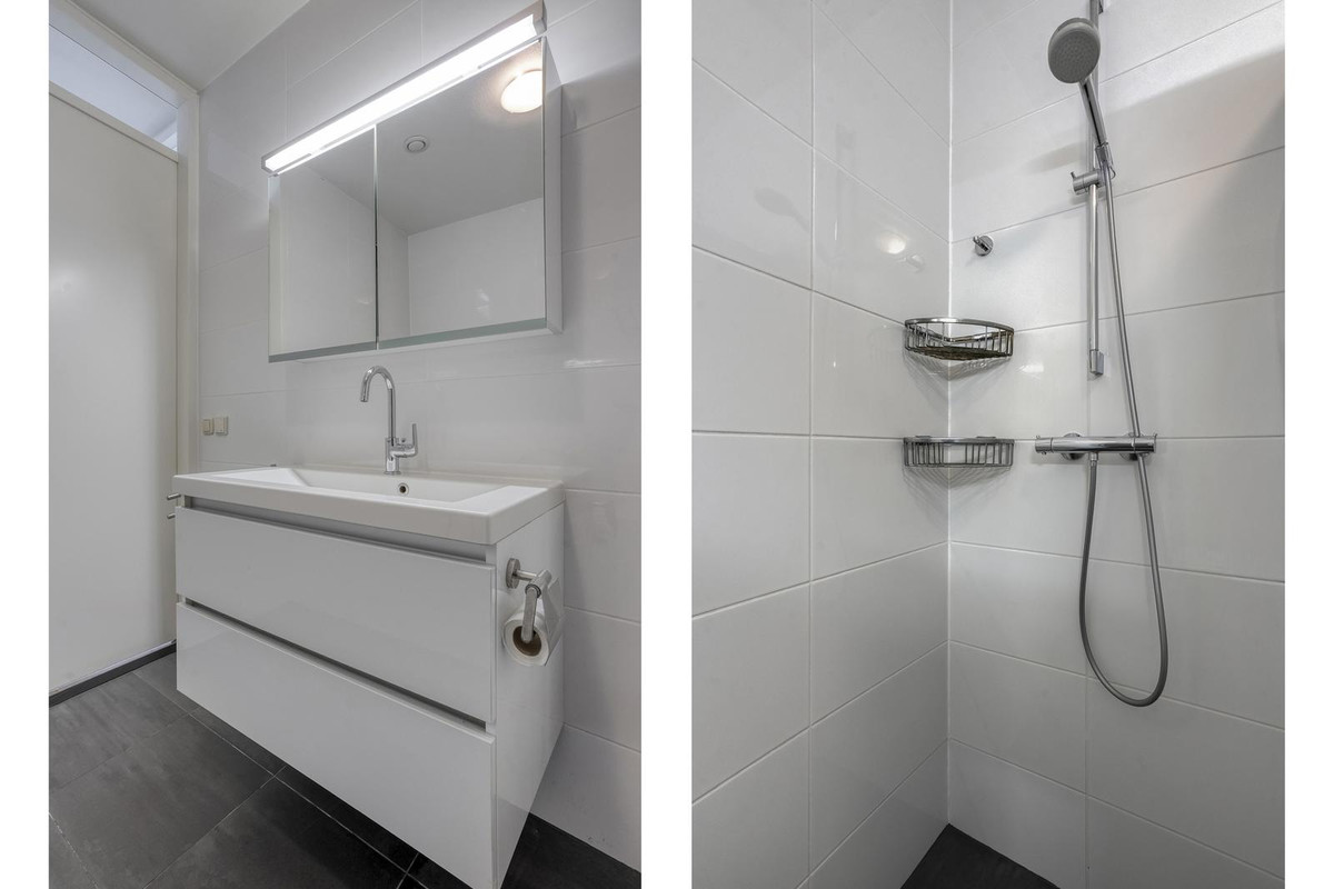 Tussenwoning te koop: Waterfront 37, Dronten