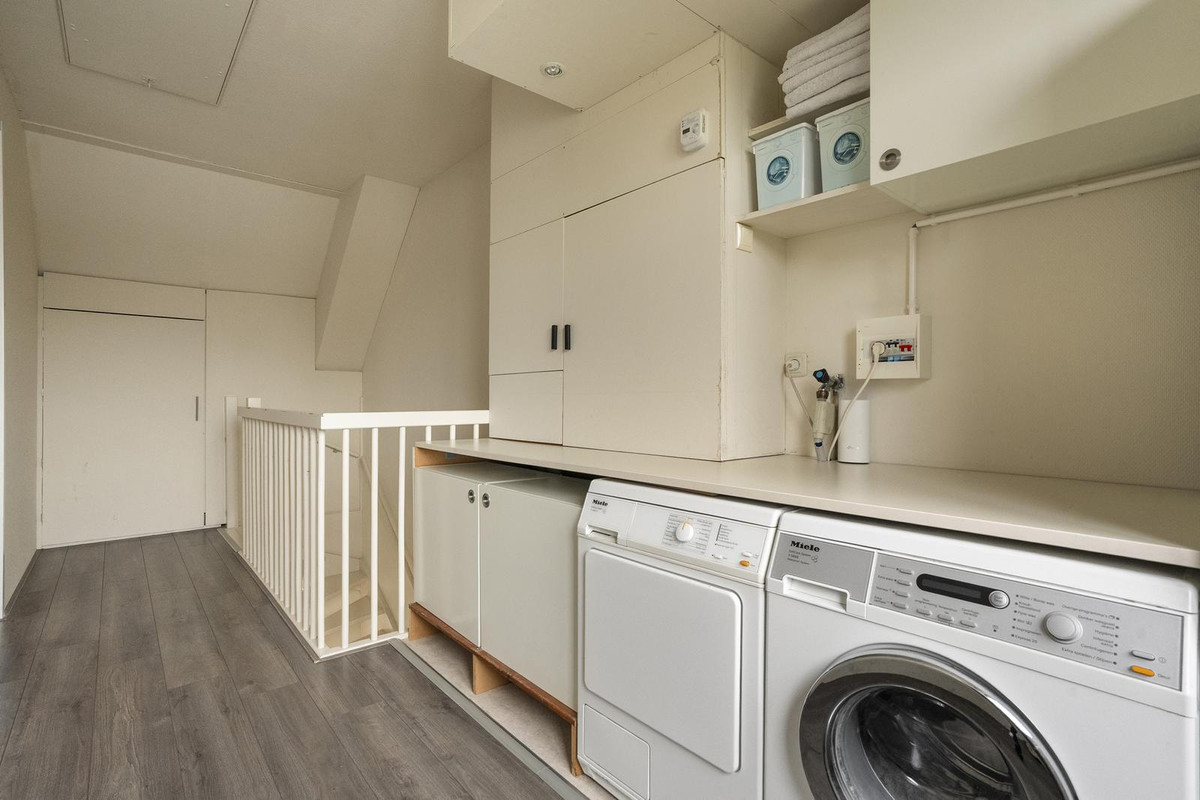 Tussenwoning te koop: Waterfront 37, Dronten