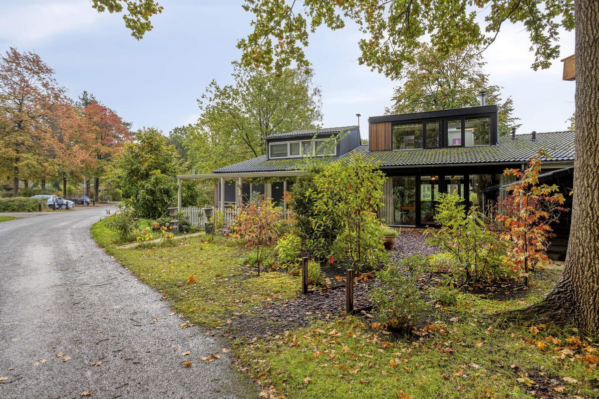 Tussenwoning te koop: Bijsselseweg 11-132, Biddinghuizen