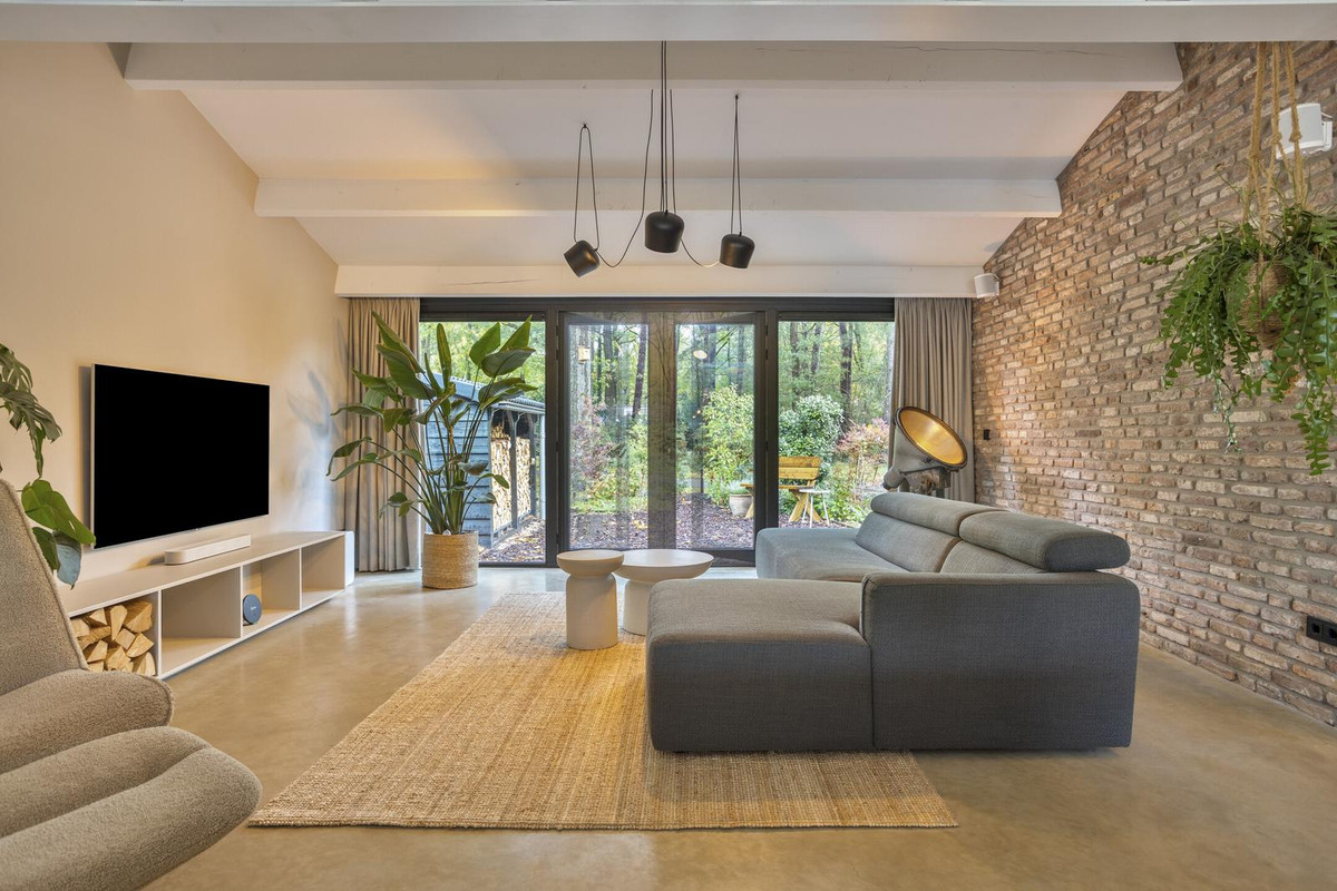 Tussenwoning te koop: Bijsselseweg 11-132, Biddinghuizen