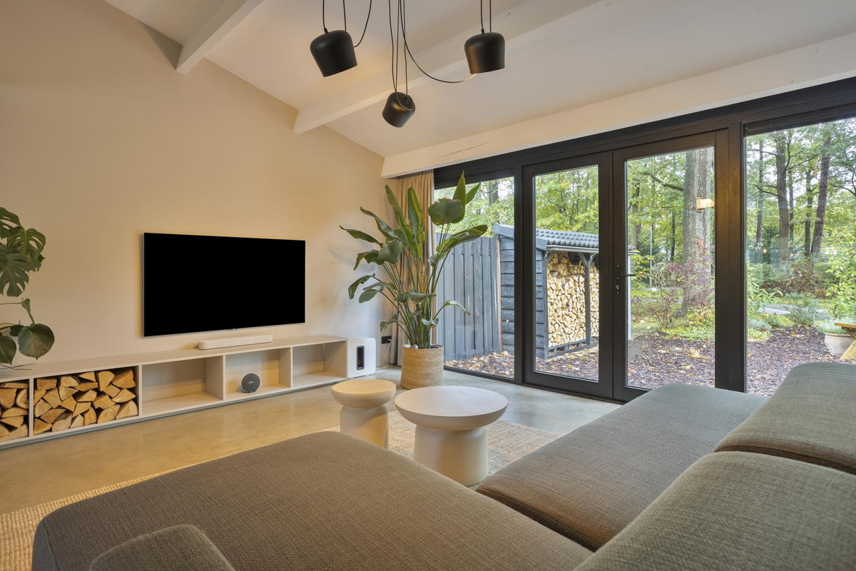 Tussenwoning te koop: Bijsselseweg 11-132, Biddinghuizen