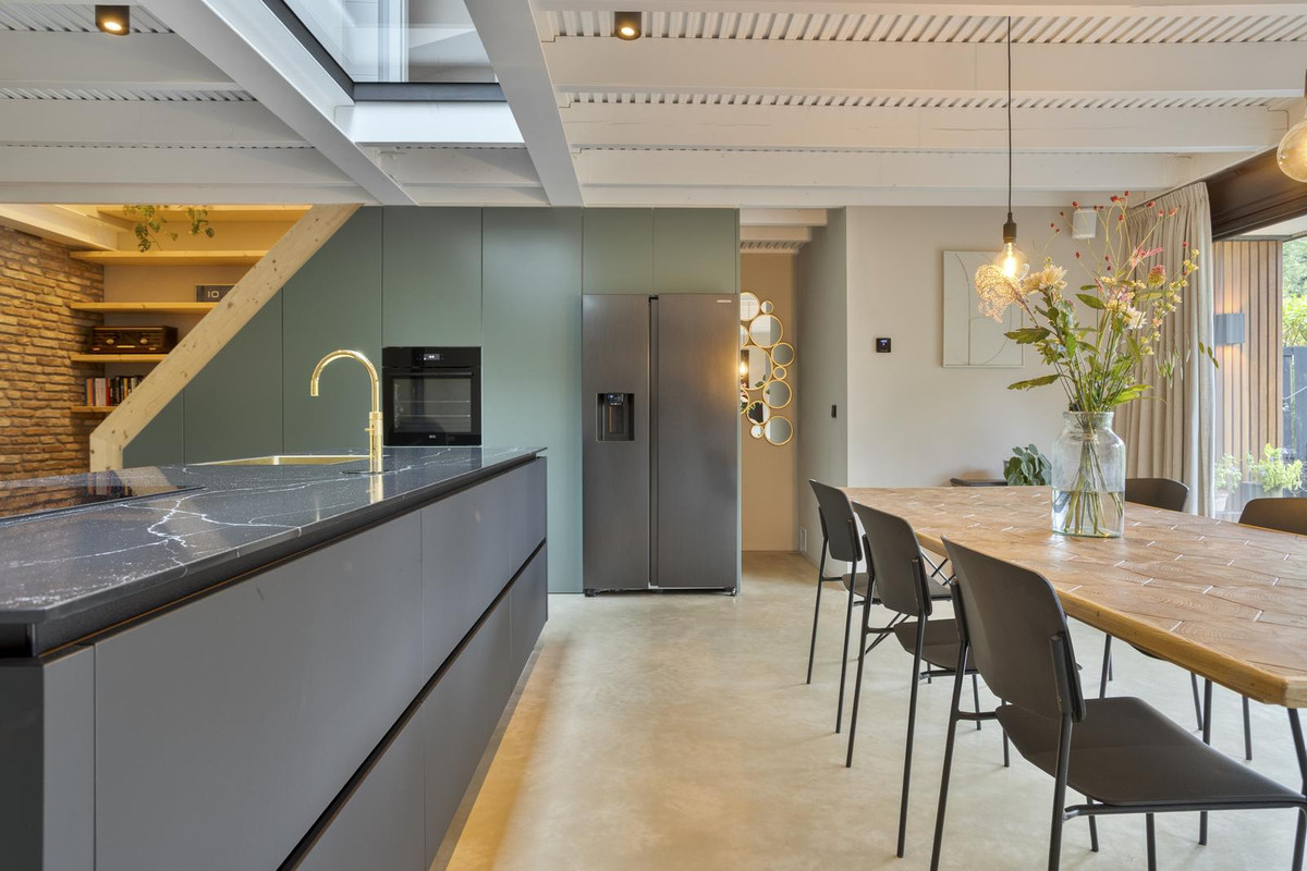Tussenwoning te koop: Bijsselseweg 11-132, Biddinghuizen