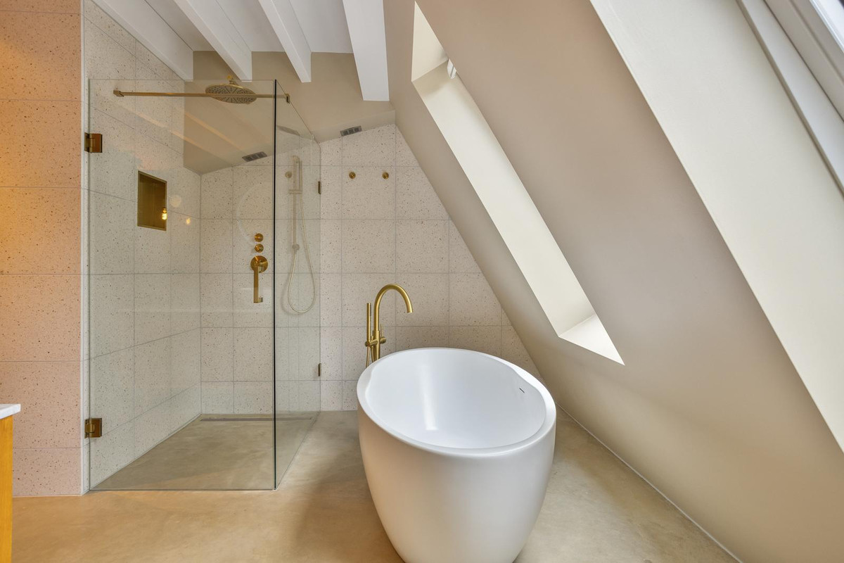 Tussenwoning te koop: Bijsselseweg 11-132, Biddinghuizen