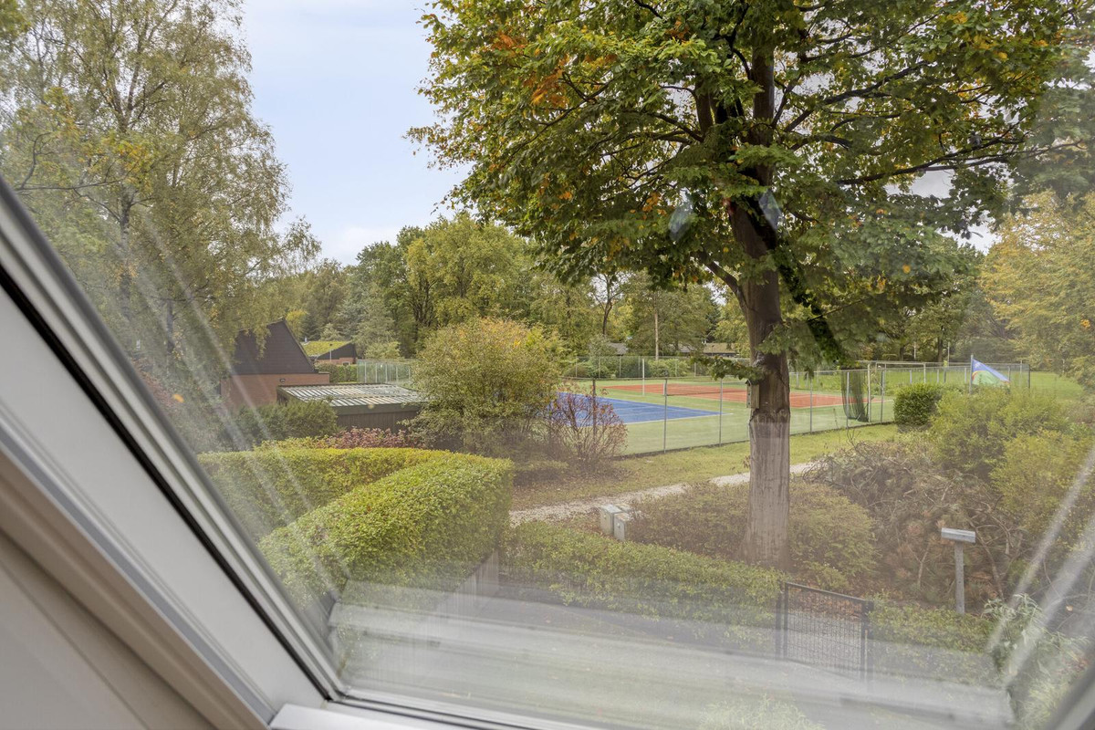 Tussenwoning te koop: Bijsselseweg 11-132, Biddinghuizen