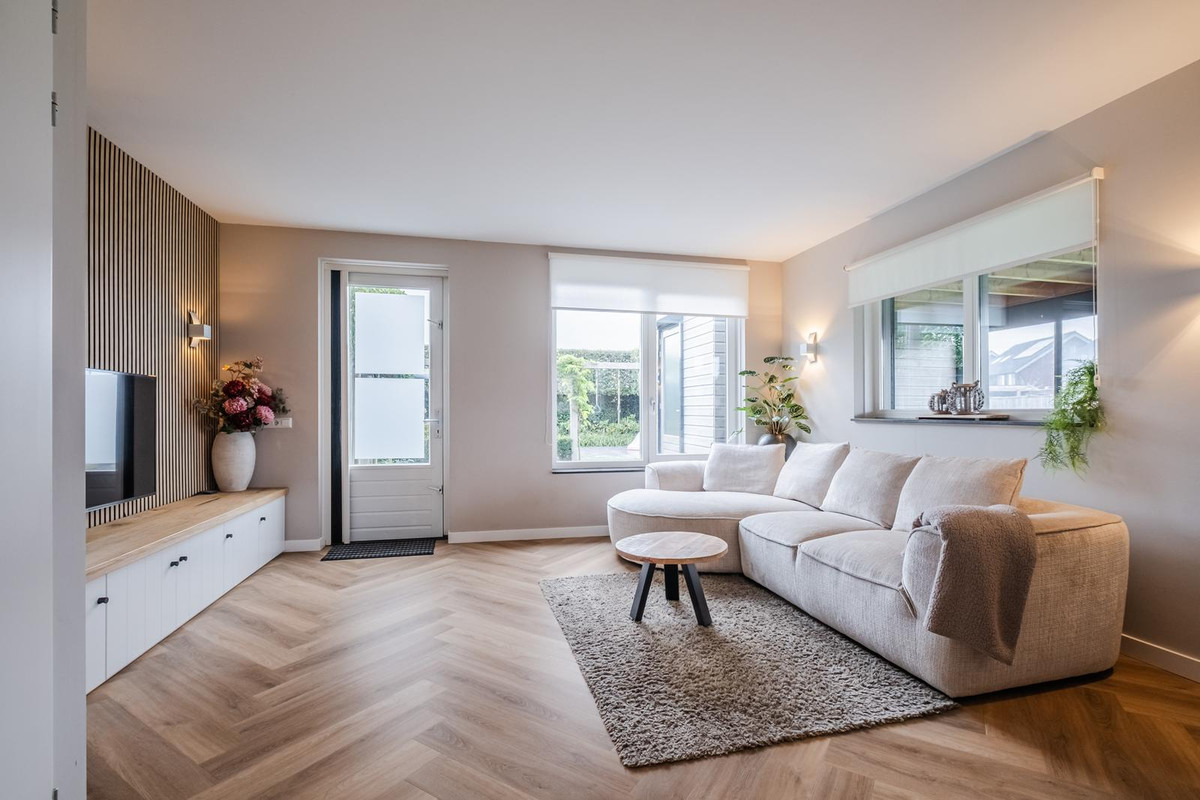 Hoekwoning te koop: Rozemarijn 34, Oost West En Middelbeers