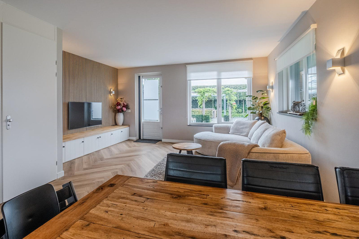 Hoekwoning te koop: Rozemarijn 34, Oost West En Middelbeers