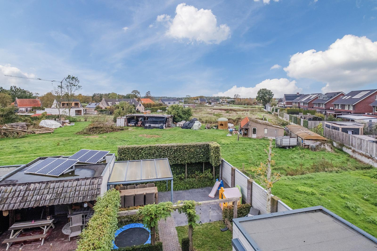 Hoekwoning te koop: Rozemarijn 34, Oost West En Middelbeers