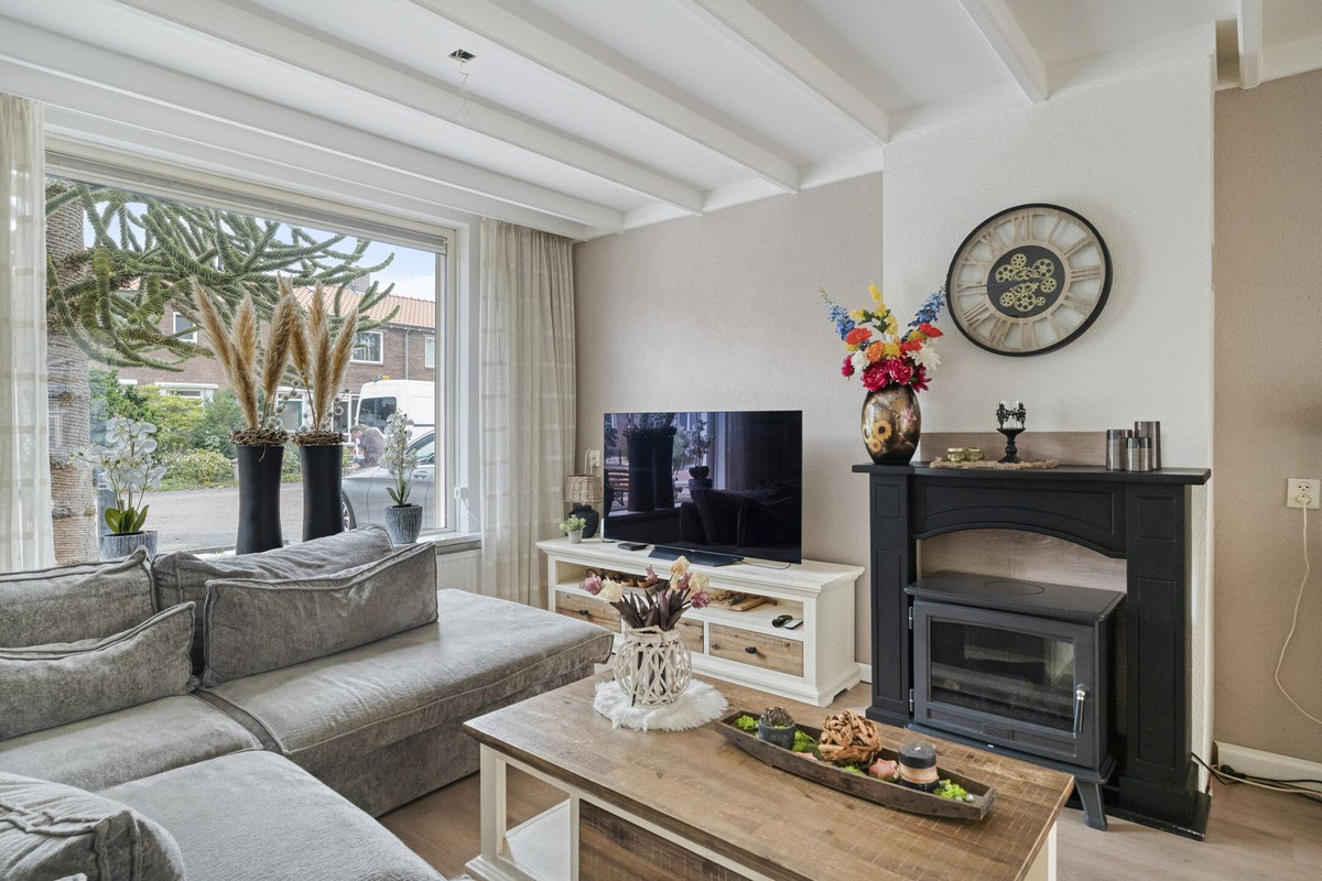 Tussenwoning te koop: Ribesstraat 20, Wezep