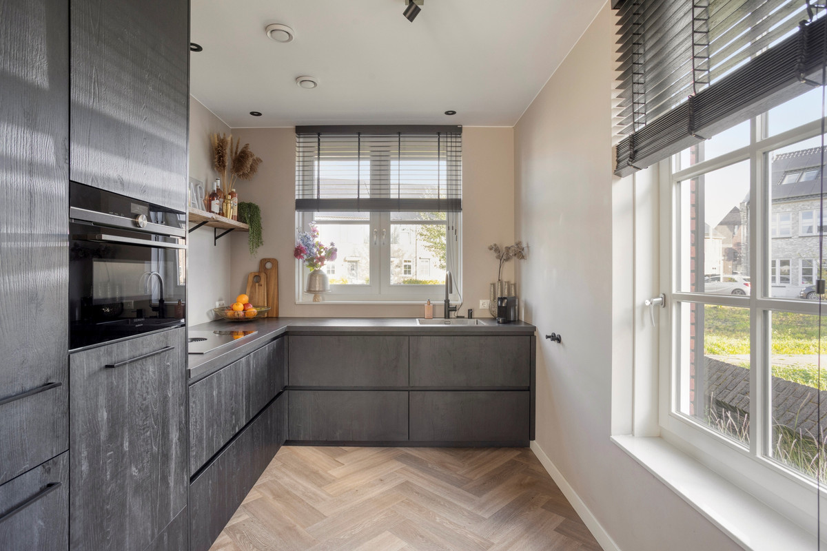 Hoekwoning te koop: Leemsbroek 16, Veldhoven
