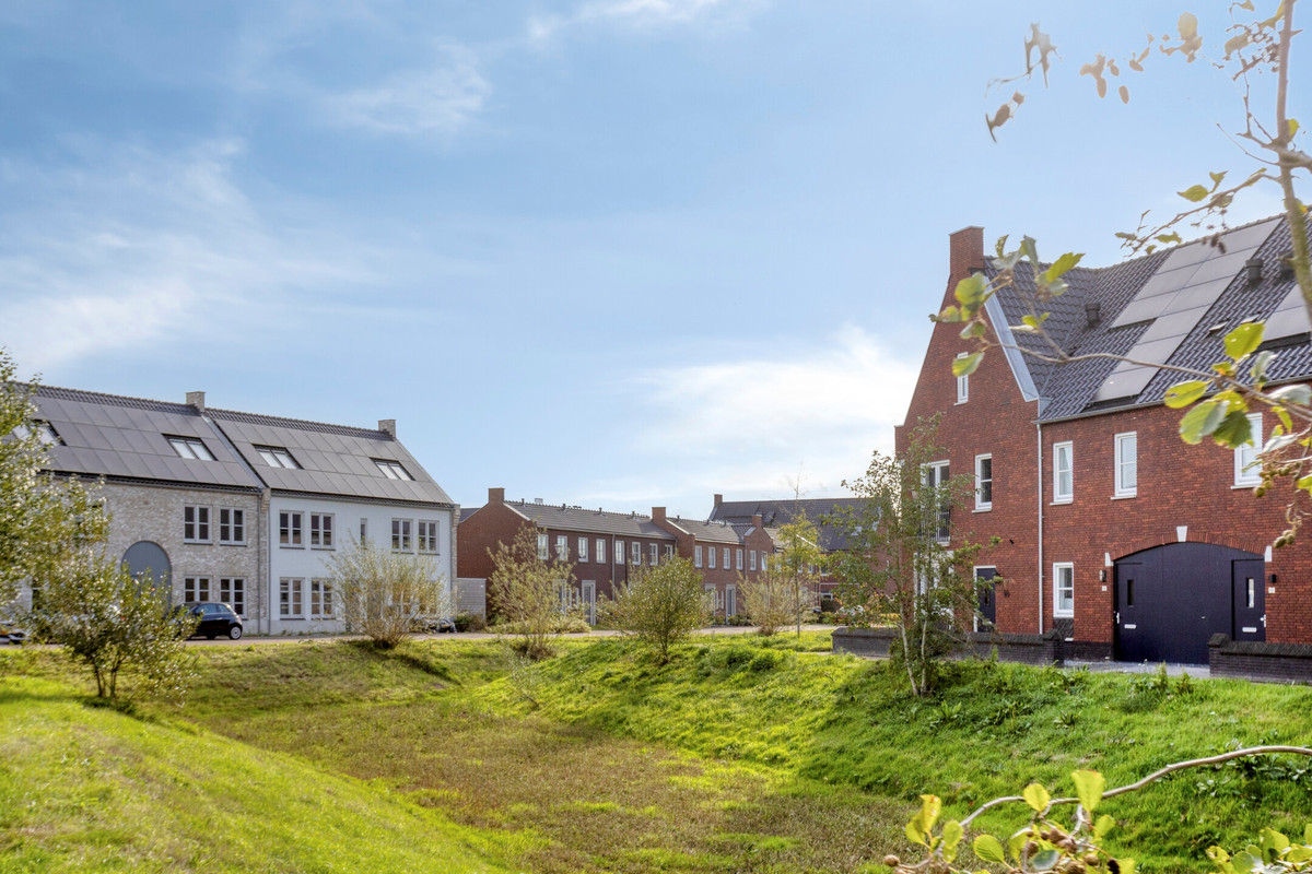 Hoekwoning te koop: Leemsbroek 16, Veldhoven