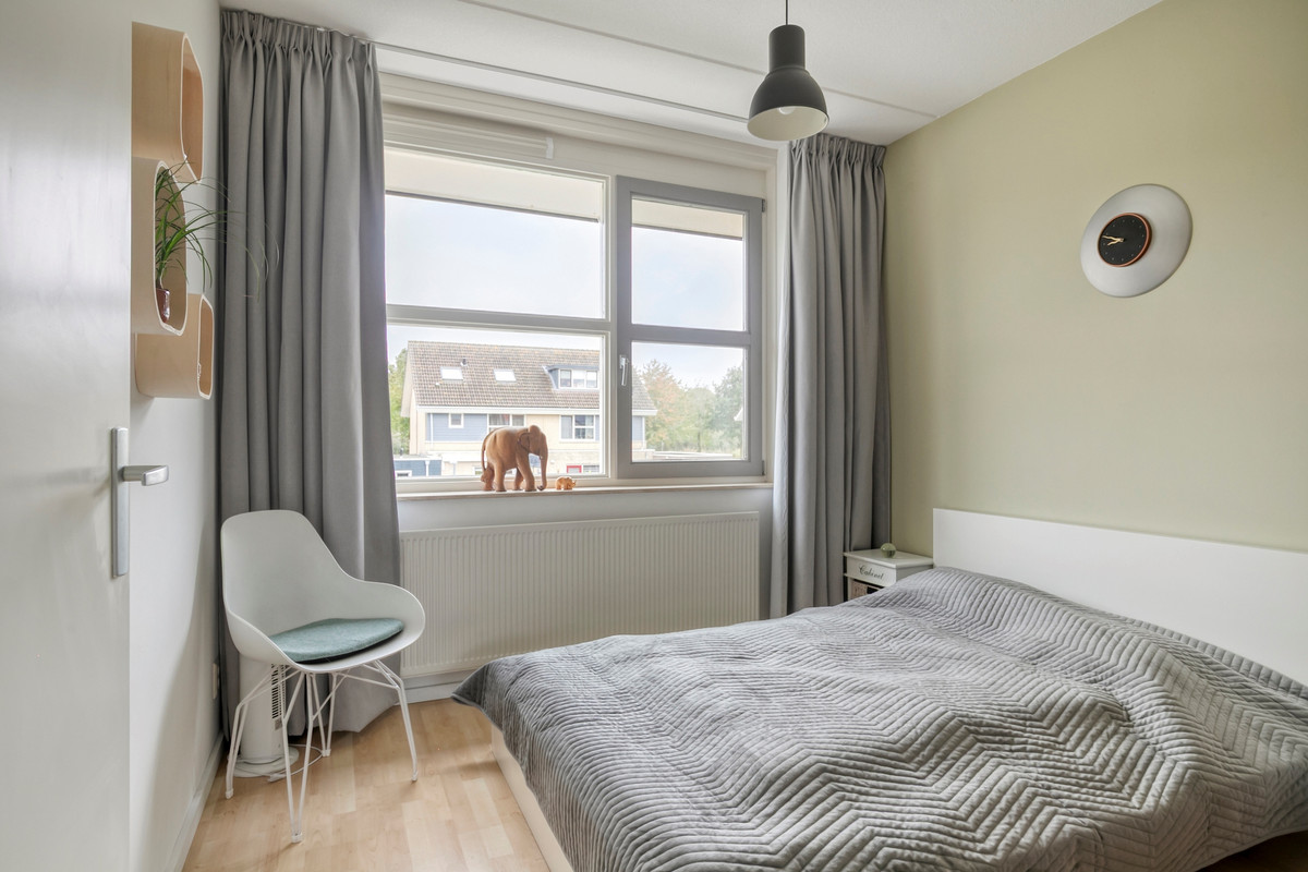 Twee-onder-één-kap te koop: Trompenburg 7, Zeewolde