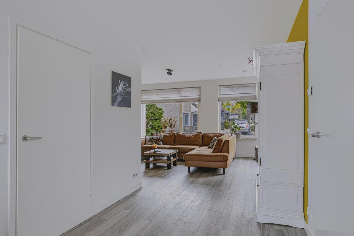 Hoekwoning te koop: Sparrebeek 18, Veldhoven