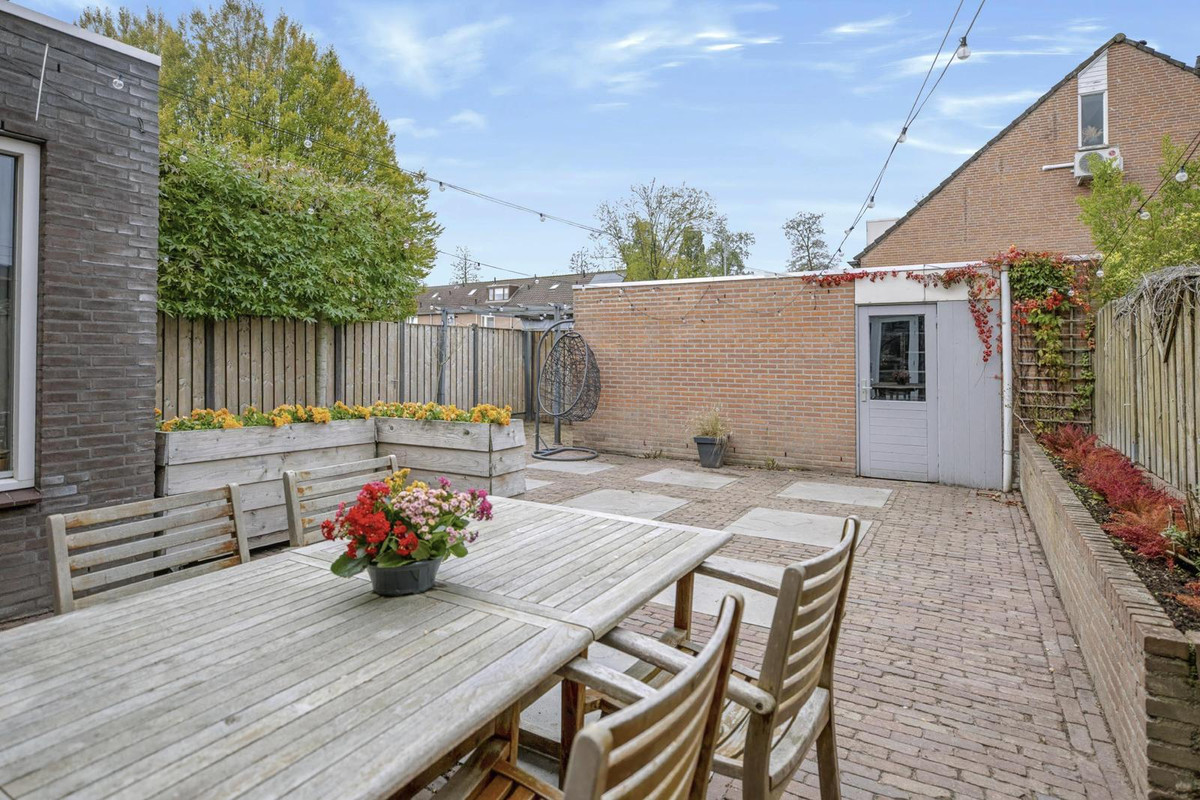 Hoekwoning te koop: Sparrebeek 18, Veldhoven