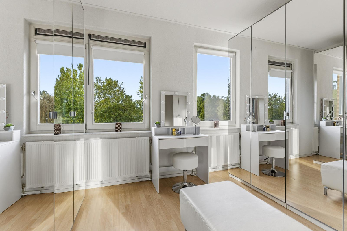 Tussenwoning te koop: Henk Sprengerweg 4, Almere