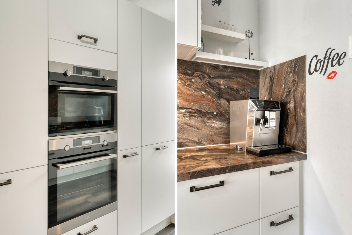 Tussenwoning te koop: Azorenweg 87, Almere
