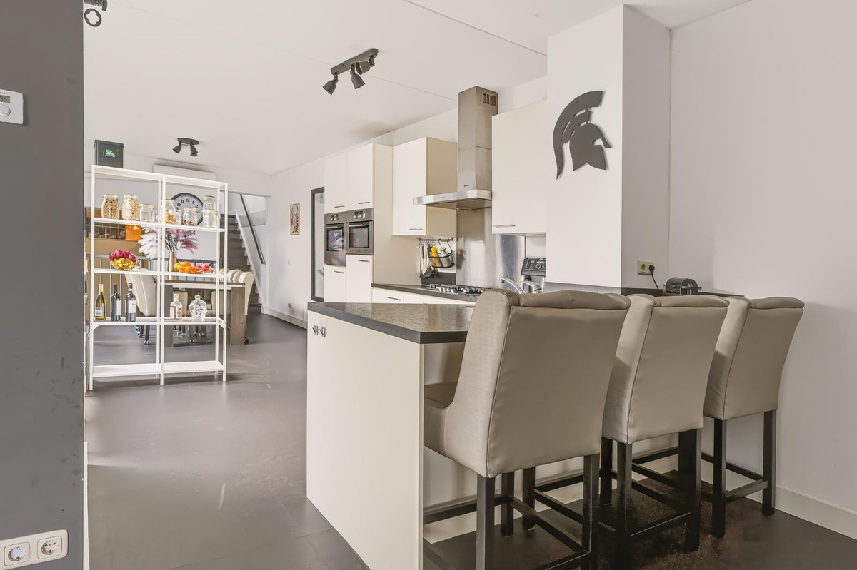 Hoekwoning te koop: Palinggracht 114, Beuningen Gld