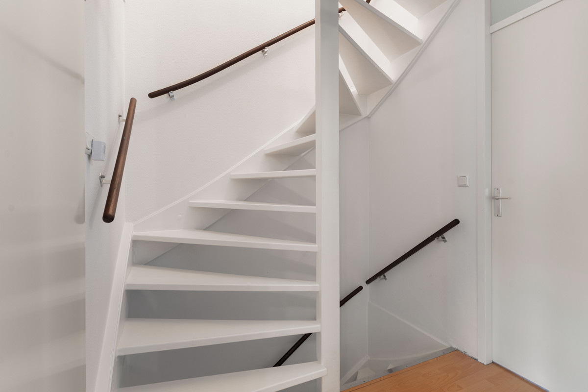 Tussenwoning te koop: Azorenweg 87, Almere